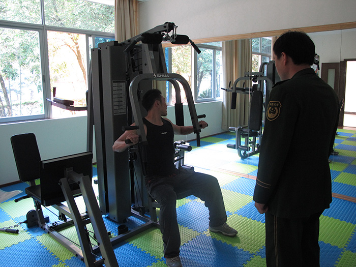 室内健身器材,单位健身器材,健身器材十大品牌-广西今年会jinnianhui体育健身器材有限公司