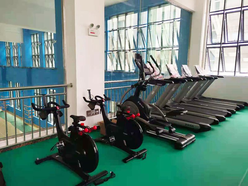 部队体能训练器材-广西今年会jinnianhui体育健身器材有限公司